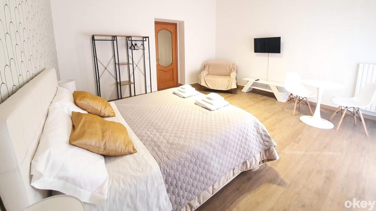 Twin Room Apulia Accommodation - Bari Policlinico Eksteriør bilde